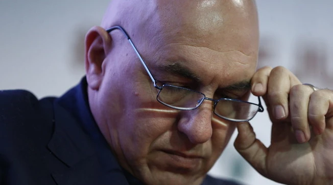 Guido Crosetto, lo sfogo amaro: "Ho ricevuto una telefonata", chi lo vuole incastrare