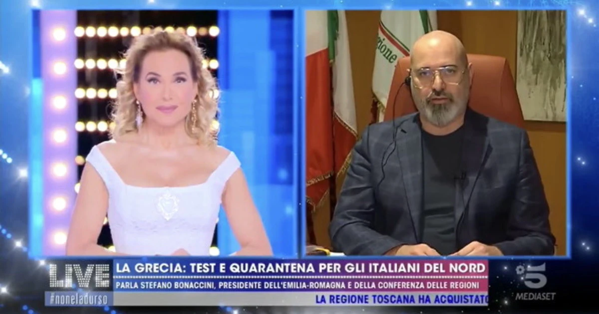 Live-Non è la d'Urso, Stefano Bonaccini e la riapertura delle Regioni: "La Grecia? Faccia come vuole"