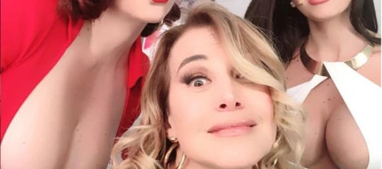 Live non è la d'Urso, Barbara dice no a Mediaset: "Voglio andare in vacanza"