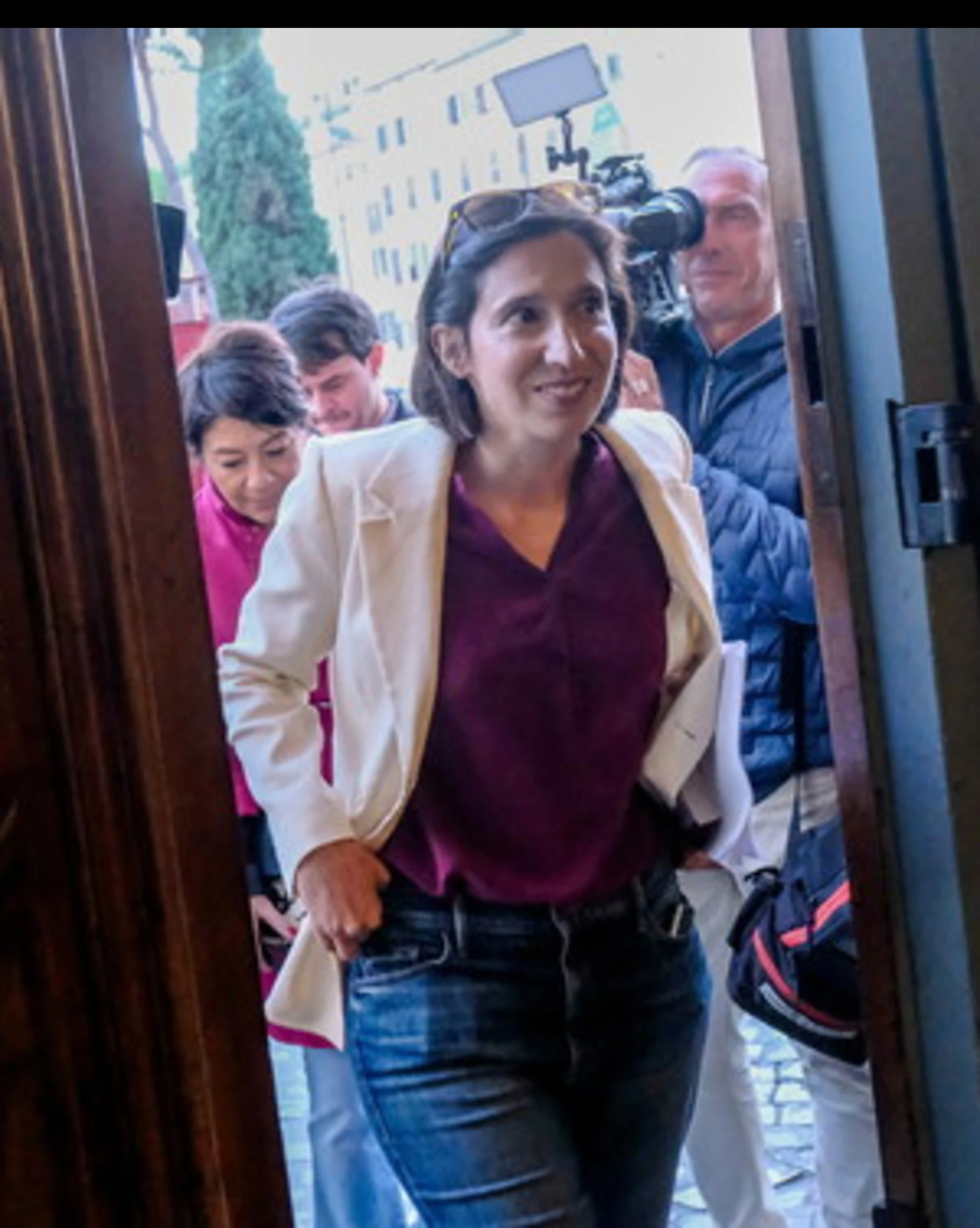 A sinistra c'è aria di sconfitta: parte il fuggi fuggi da Elly Schlein