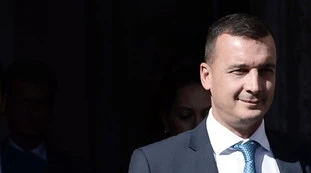 Rocco Casalino,  la sconvolgente rivelazione: "Se ci fosse una pillola per diventare etero..."