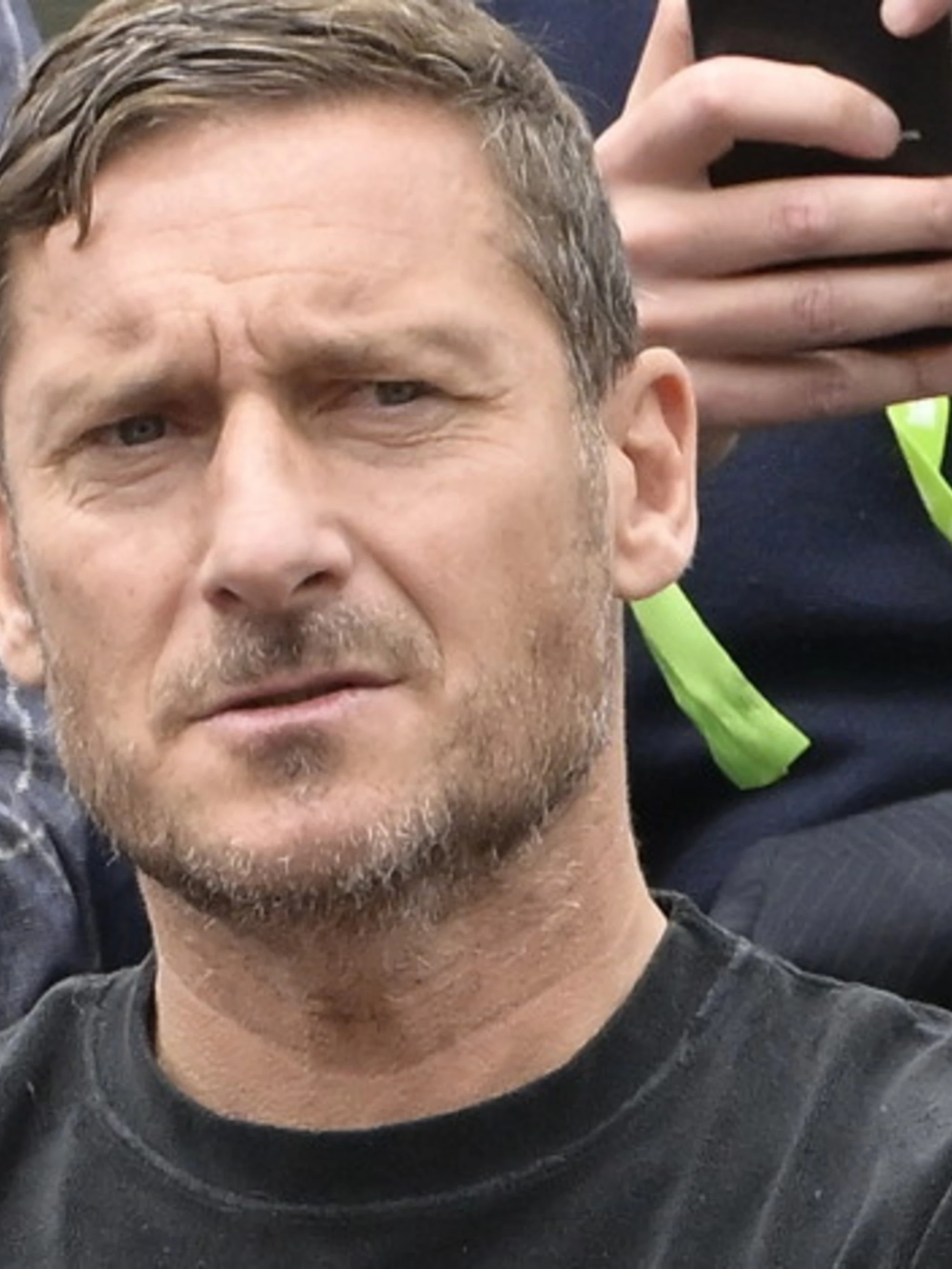 Francesco Totti a Mosca fa deragliare la sinistra: "Resta dalla parte giusta della storia!"