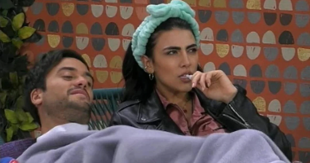 Grande Fratello Vip, Elisabetta Gregoraci è appena uscita e Pretelli  e Salemi... Approccio intimo in locale lavanderia
