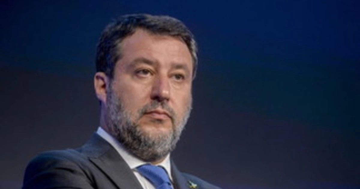 Migranti, Salvini “Dev’essere normale espellere chi delinque”