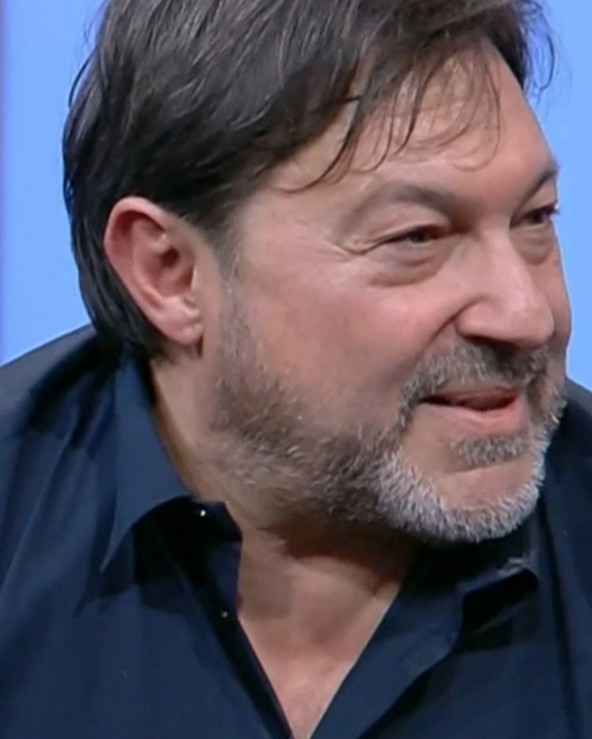 Sigfrido Ranucci: "Punito con un provvedimento disciplinare". Ma la Rai lo smentisce