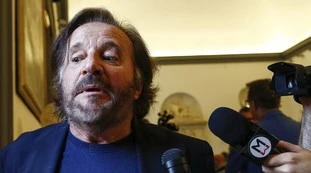 Christian De Sica, "rotto le p***": sfogo brutale, con chi ce l'ha