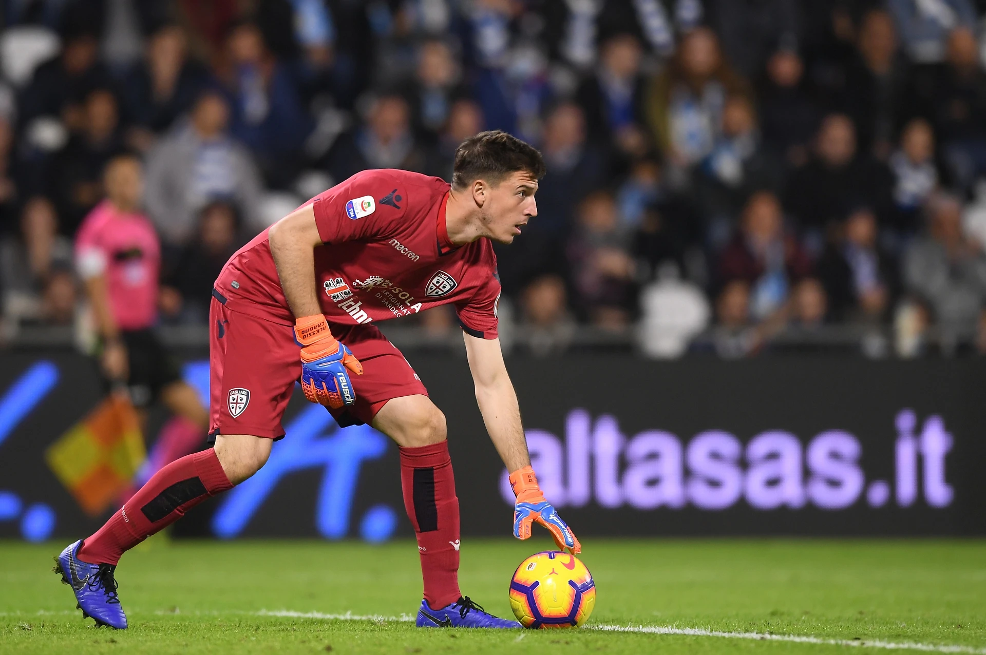 Nazionale, Gigio Donnarumma insidiato da Cragno: il nuovo Buffon umiliato dal ct Mancini