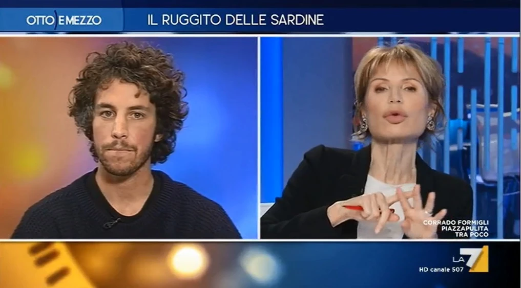 Sardine, scatta la passione tra Mattia Santori e Lilli Gruber a Otto e Mezzo: dove precipita la sinistra
