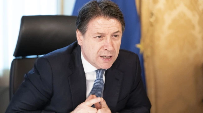 Conte, la strada difficile per il suo governo. Nel destino c'è almeno il rimpasto