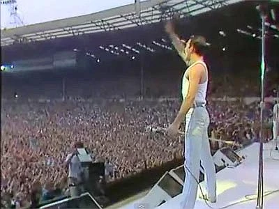 ''Divergenze creative'', Baron Cohen abbandona il biopic su Freddie Mercury