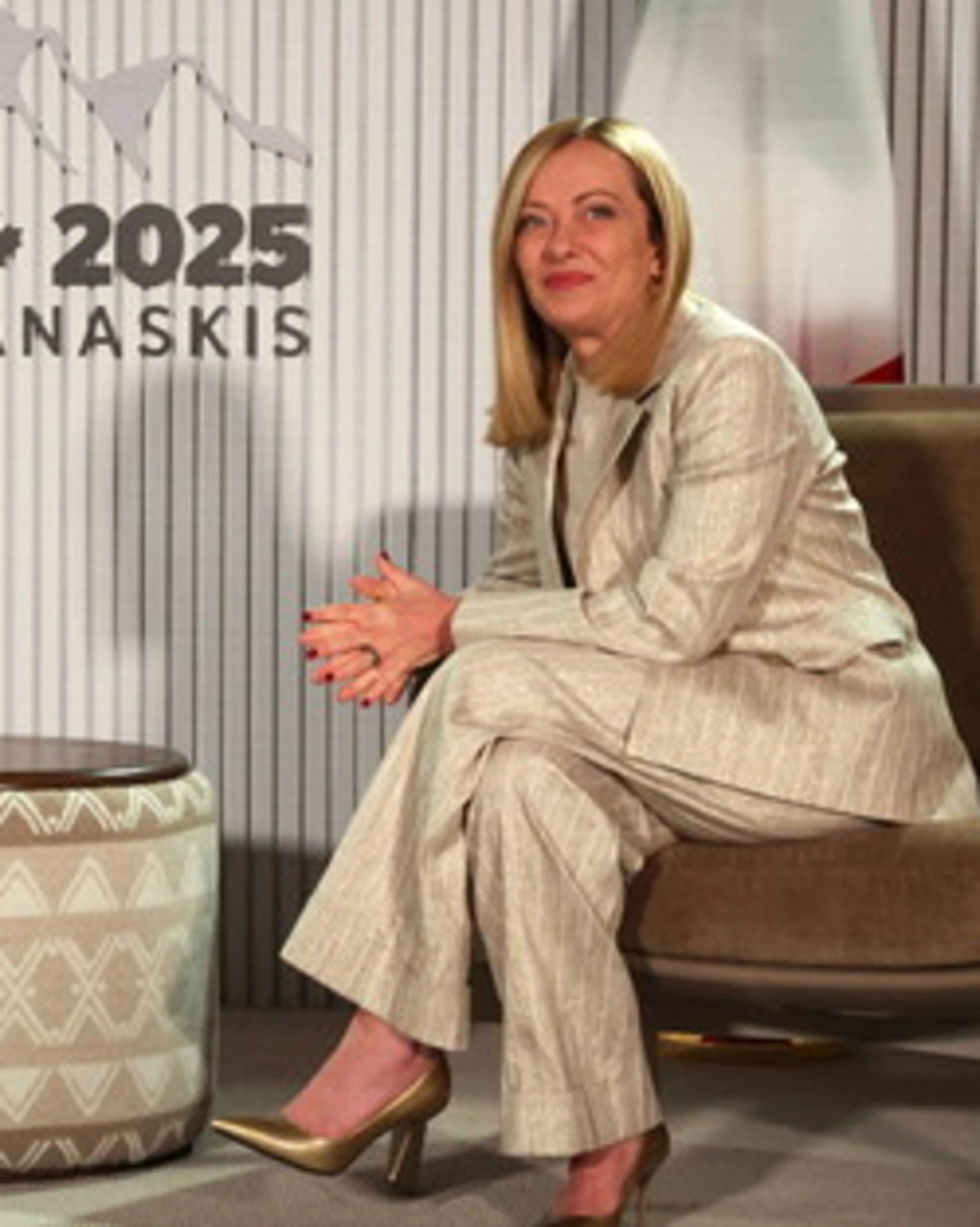G7 in Canada, Meloni "mediatrice": subito mini-vertice con i leader