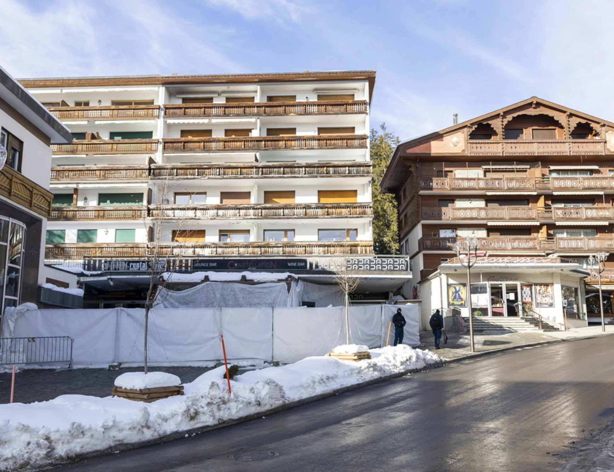 Crans-Montana, Moretti scarcerato? Insorgono Salvini e Tajani: "Vergogna!"