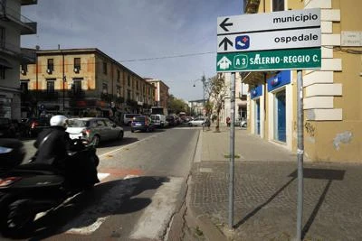 Terremoto, paura a Cosenza: "Un boato e il palazzo ondeggiava"