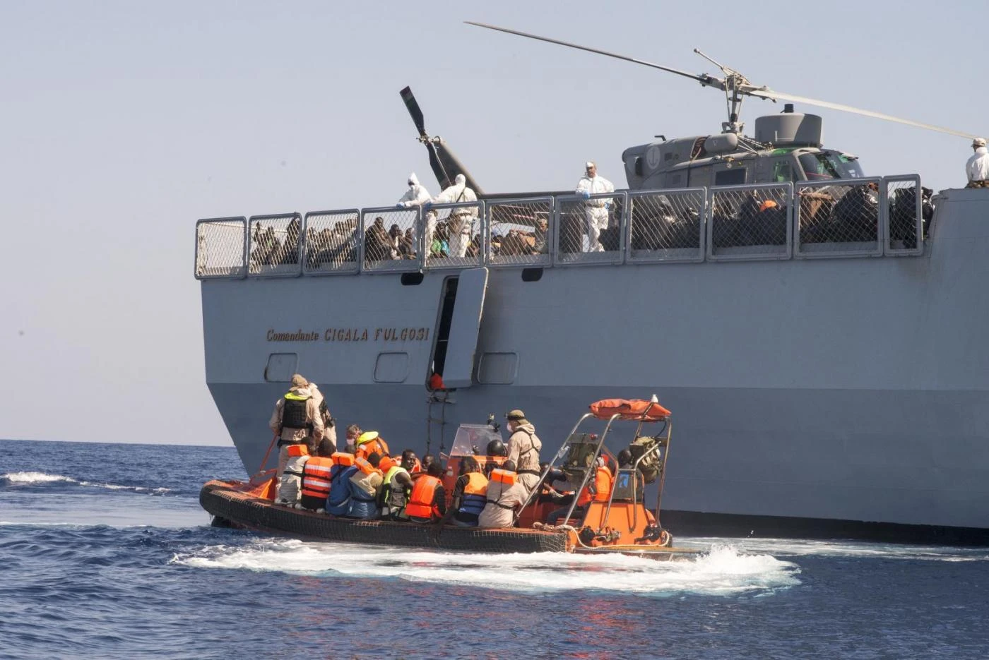 Immigrazione, "patto segreto tra Malta e guardia costiera libica": come dribblano le regole e fregano l'Italia