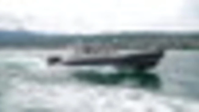 La gendarmeria mette in sicurezza il lago di Ginevra in vista G7 Evian
