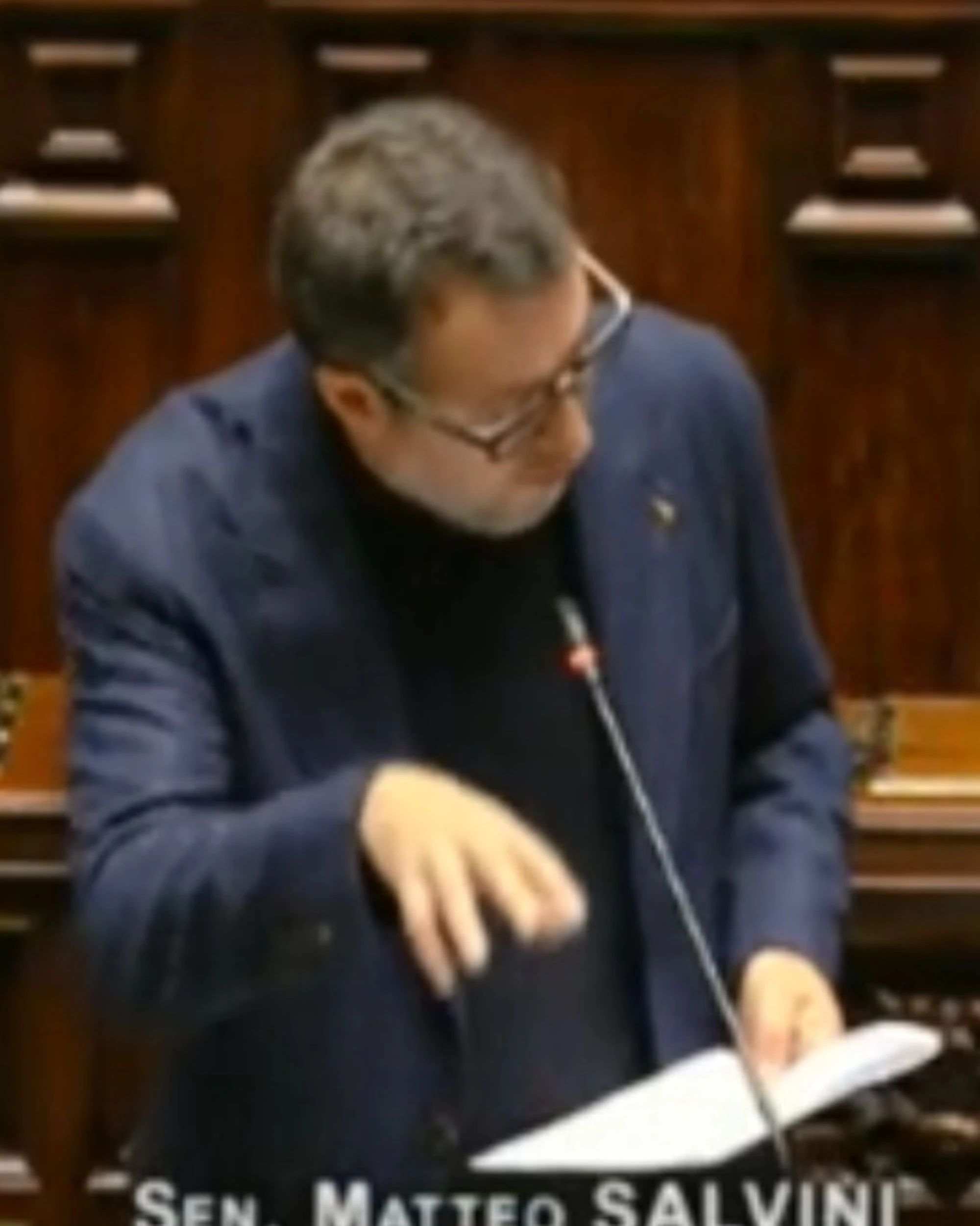 Ponte sullo Stretto, Bonelli delira e Salvini lo spegne: "Nessuna violazione"