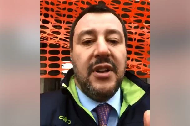 Matteo Salvini, il siluro sulla nomina di Di Maio all'Unesco: "Lino Banfi? E perché no Jerry Calà?"