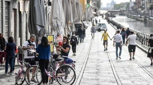 Coronavirus, cambi di colore: Lombardia e Lazio in giallo. Tre regioni arancioni, ecco quali