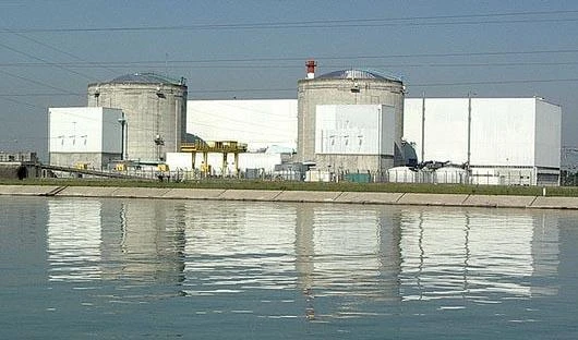 Francia, incidente nucleare: diversi feriti