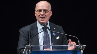 Walter Ricciardi sulla riapertura dei confini regionali: "In Lombardia era meglio aspettare, il virus è tra noi"