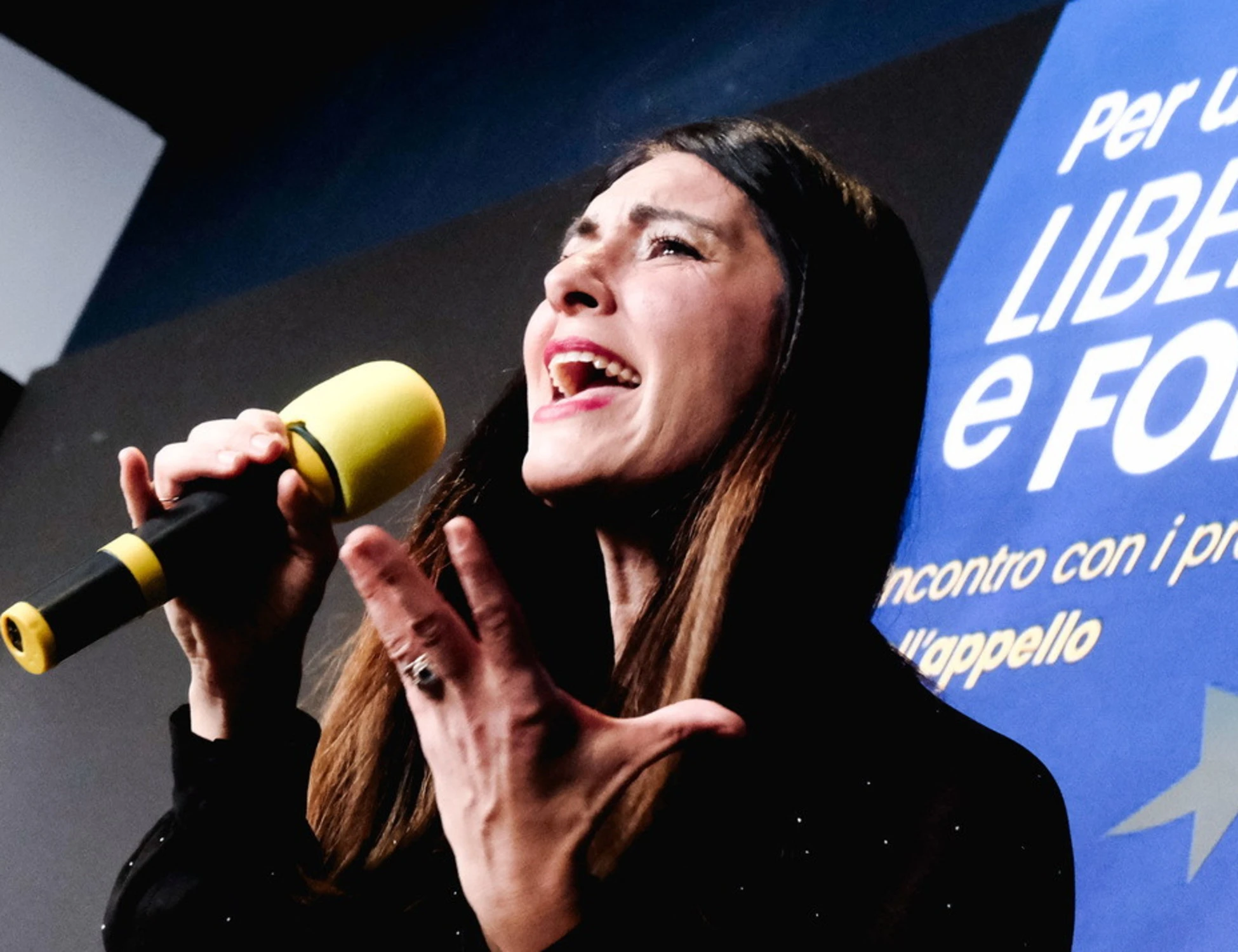 Pina Picierno contro l'esibizione del direttore d'orchestra russo: "Intervenga De Luca"