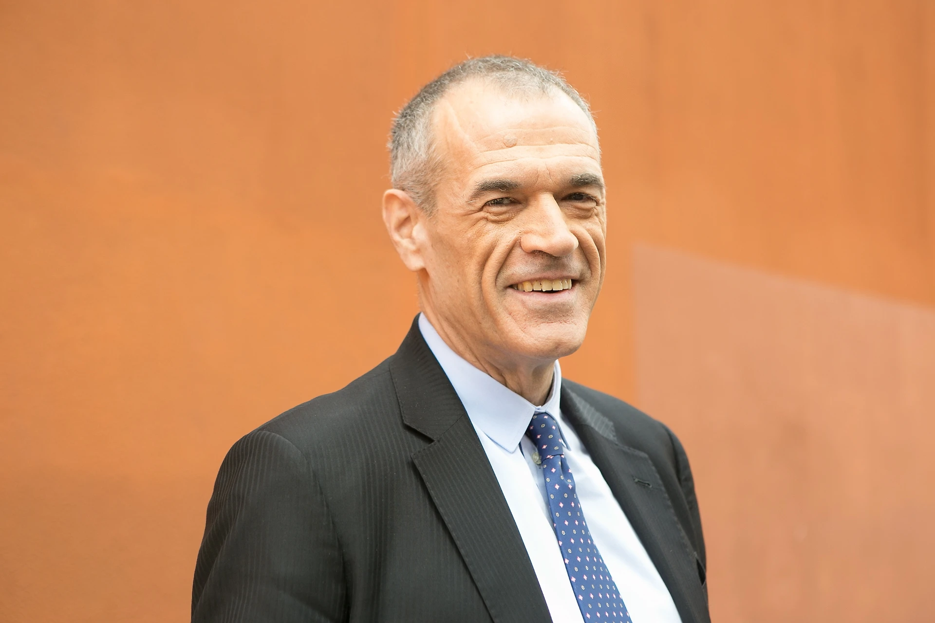 Carlo Cottarelli, l'intervista a Libero: "Non c' è emergenza economica, possiamo rivotare"