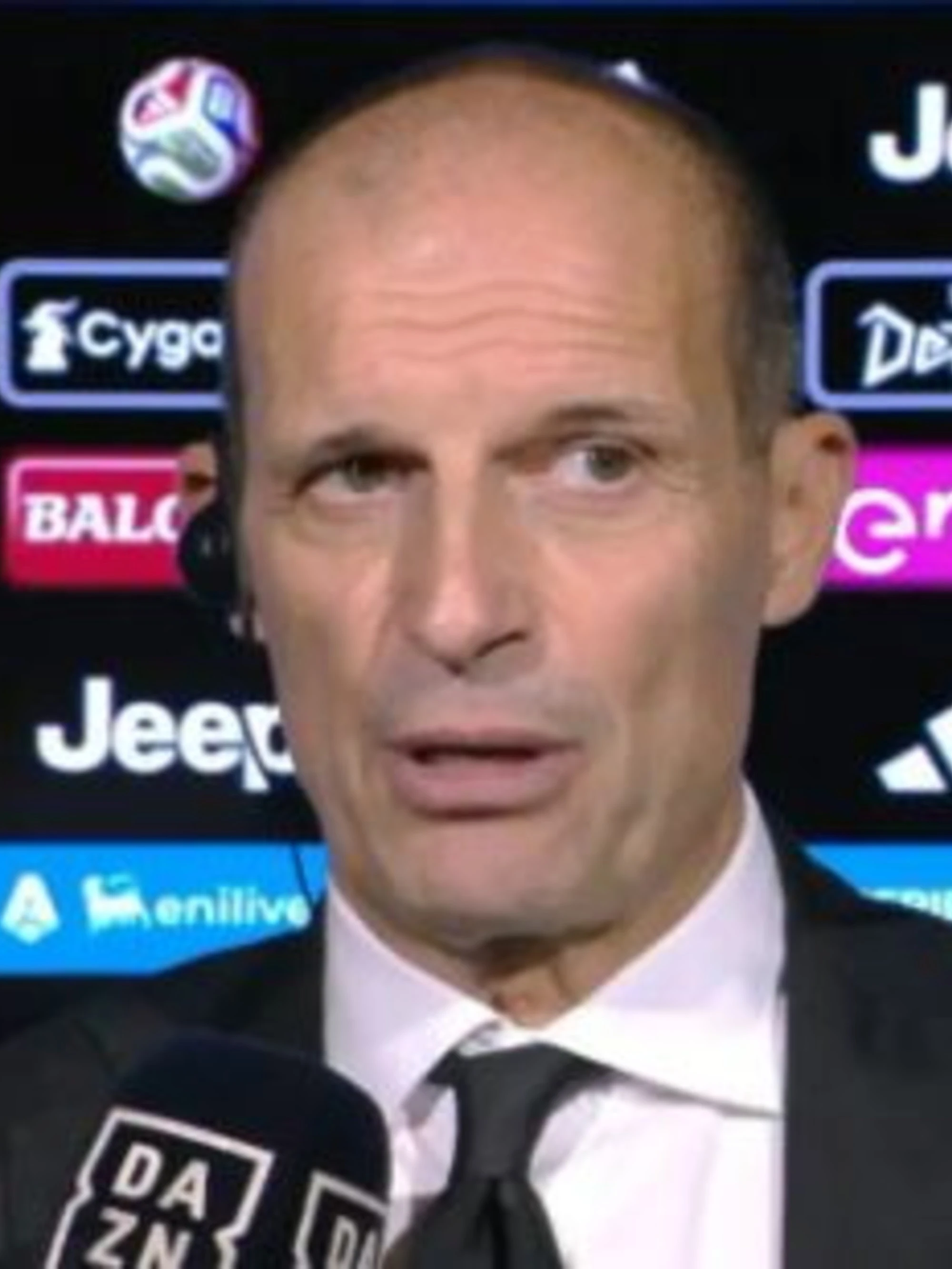Juve-Milan, Allegri è una furia in tv: "Leao? Uno come lui lì deve fare gol"