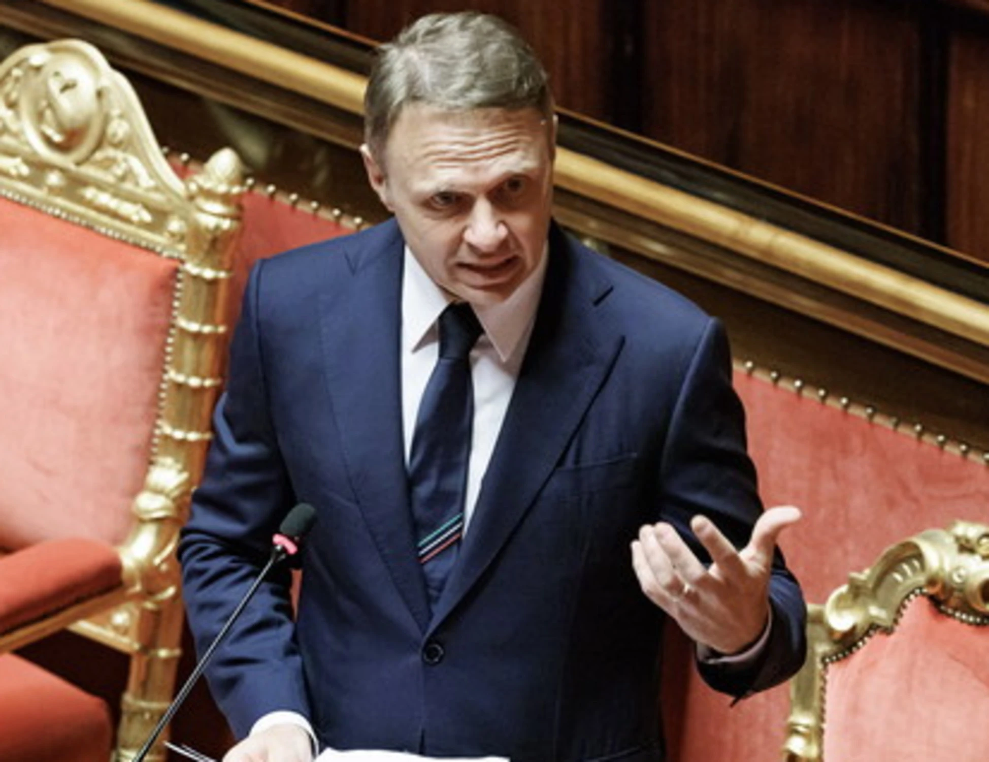 Lollobrigida stana Pd e M5s: "Dazi, lettura isterica e ridicola"