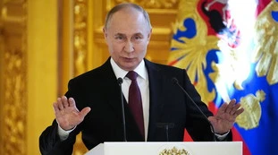 Vladimir Putin, dopo il voto saltano le prime teste: nel mirino i "traditori russi"