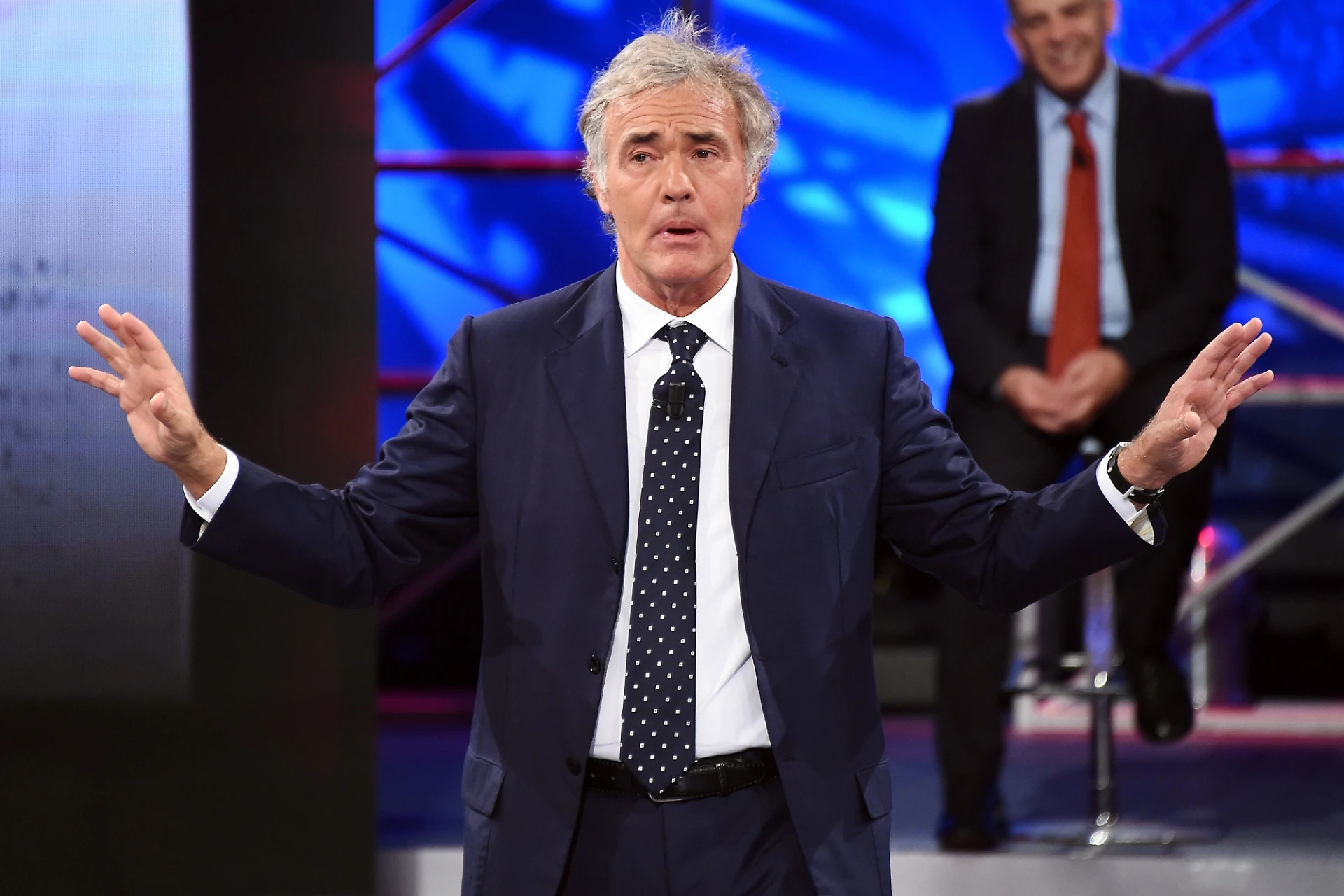Luigi de Magistris querela Giletti: vuole spennare il conduttore per le frasi su Napoli