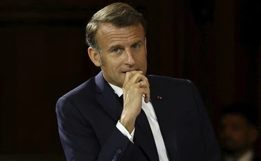Emmanuel Macron usa la Ue per gli interessi francesi