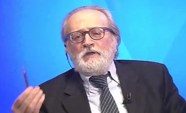 Paolo Becchi e il sospetto su Bonaccini: "Cosa nascondono le sue parole". Il grosso rischio sul voto in Emilia