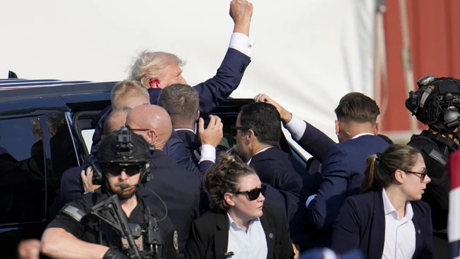 Attentato a Trump, secondo voi in America si rischia la guerra civile?