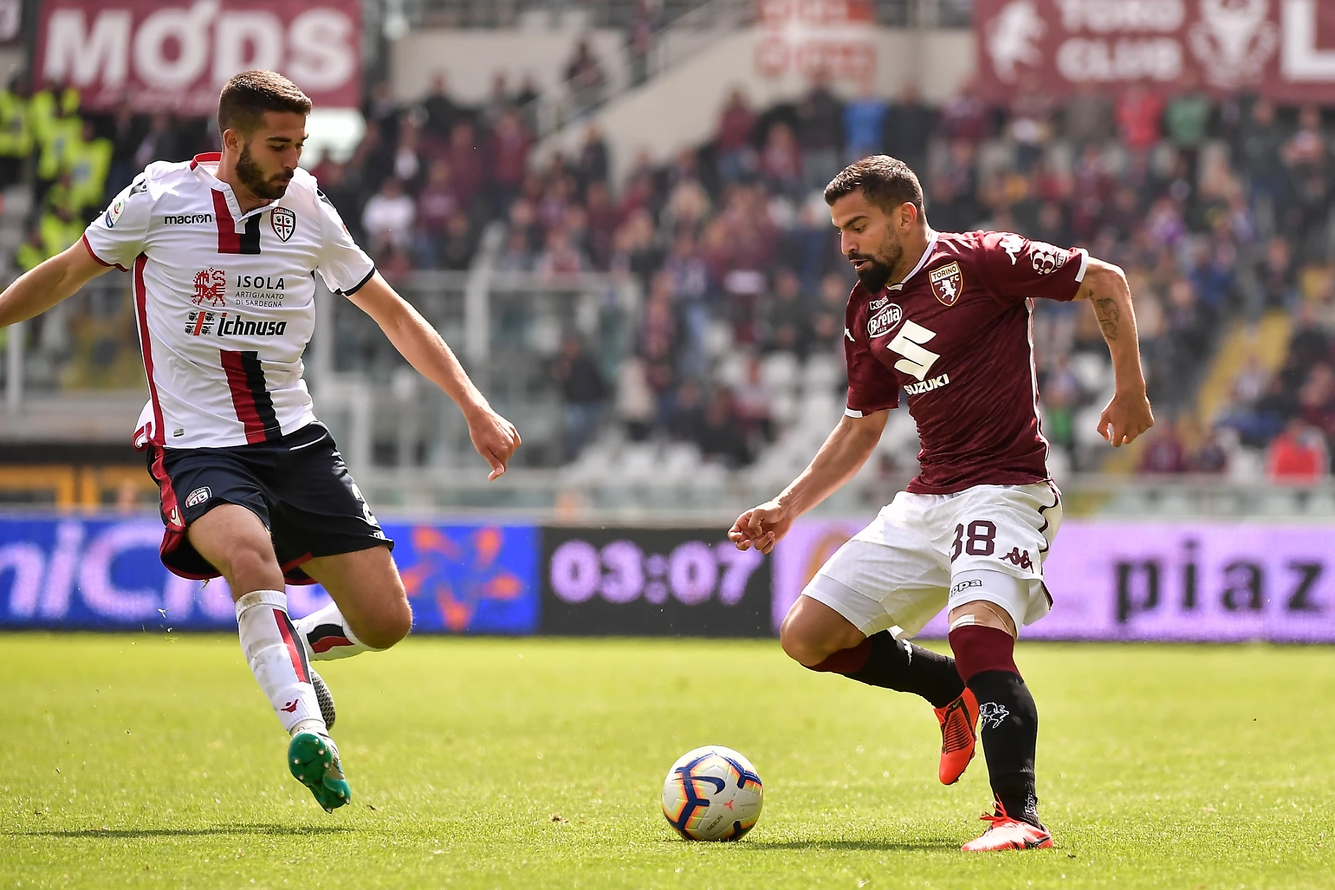 Torino-Cagliari, Zaza segna e Pavoletti pareggia. Finisce 1-1, tre espulsi