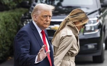 Melania, lo schiaffo a Donald Jr: caos nella famiglia Trump