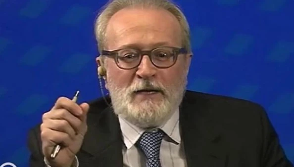Paolo Becchi: "Il governo 'neutrale' non esiste. E Mattarella si sta 'napolitanizzando'"