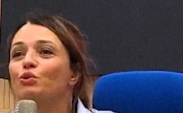 Carmen Consoli insulta Meloni, FdI: "Che triste declino"