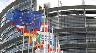 Europarlamento, destra mai così forte: ecco la proiezione dei seggi