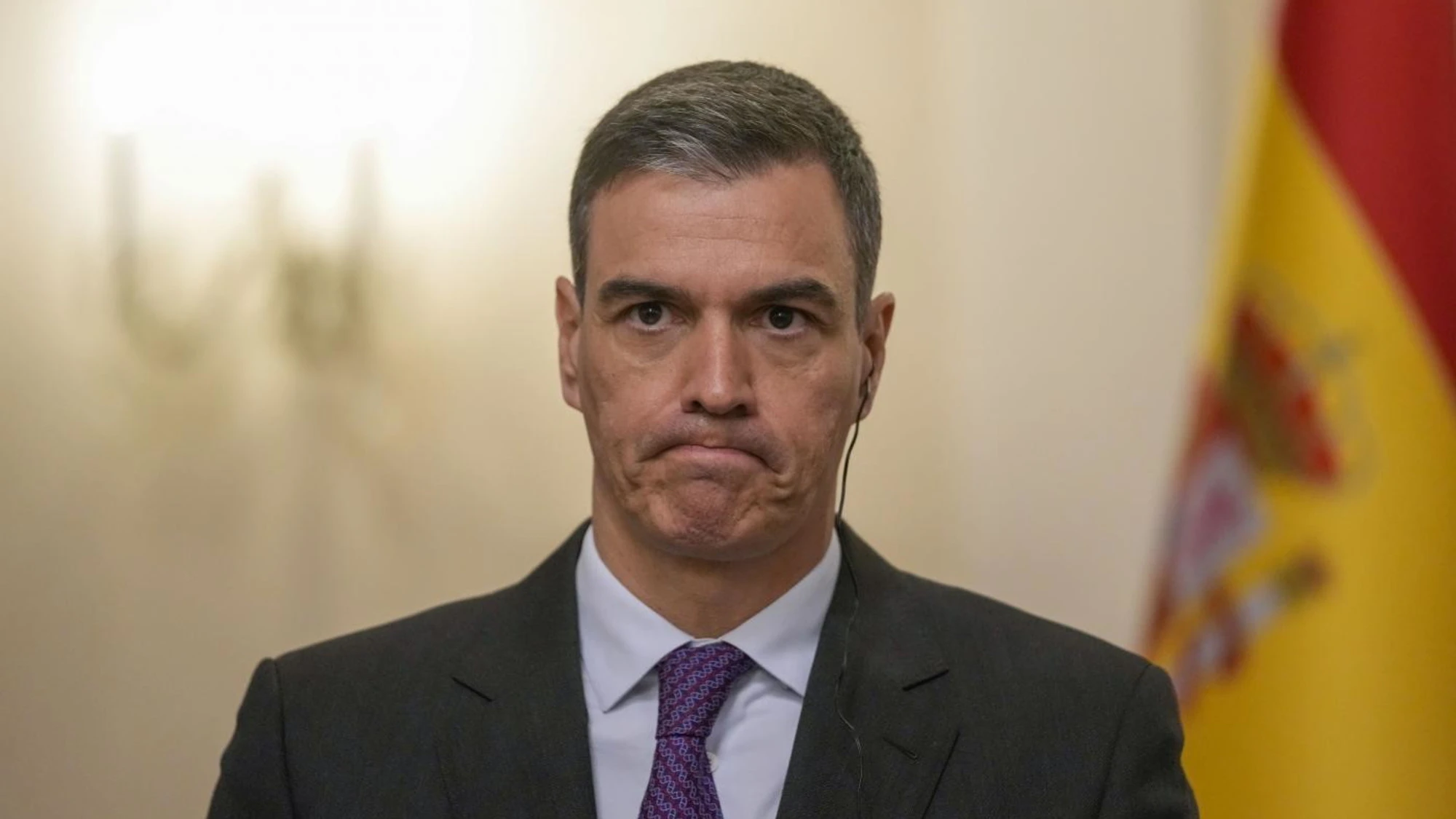 Secondo voi Sanchez verrà travolto dall'emergenza migranti?