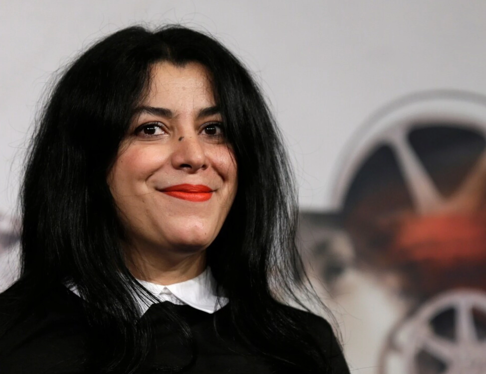 Khomeini-Satrapi, vivere male a Parigi per rifare l'Iran
