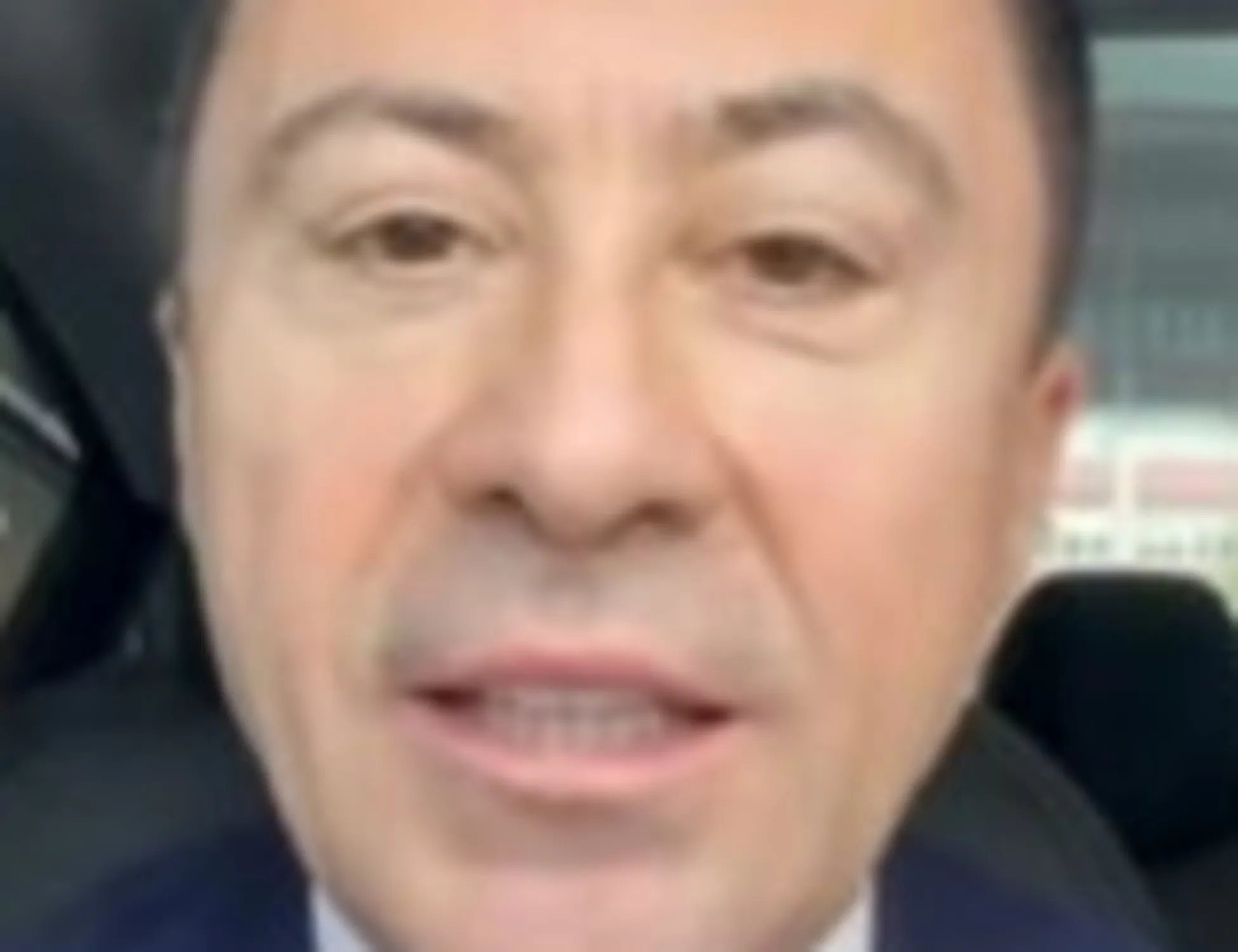 Leggi l'articolo: "Tradisce Pd e la sua famiglia": Bocchino inchioda Schlein <span style="color: rgb(153, 0, 0);">Video</span>