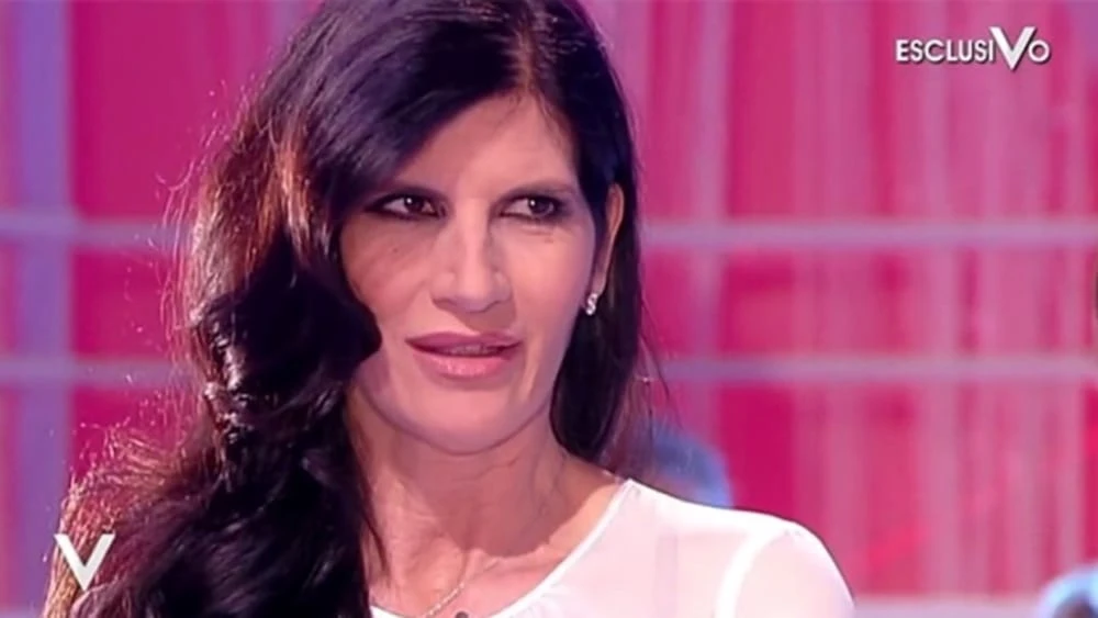 Verissimo, il crollo di Pamela Prati: "Mark Caltagirone non esiste", addio matrimonio