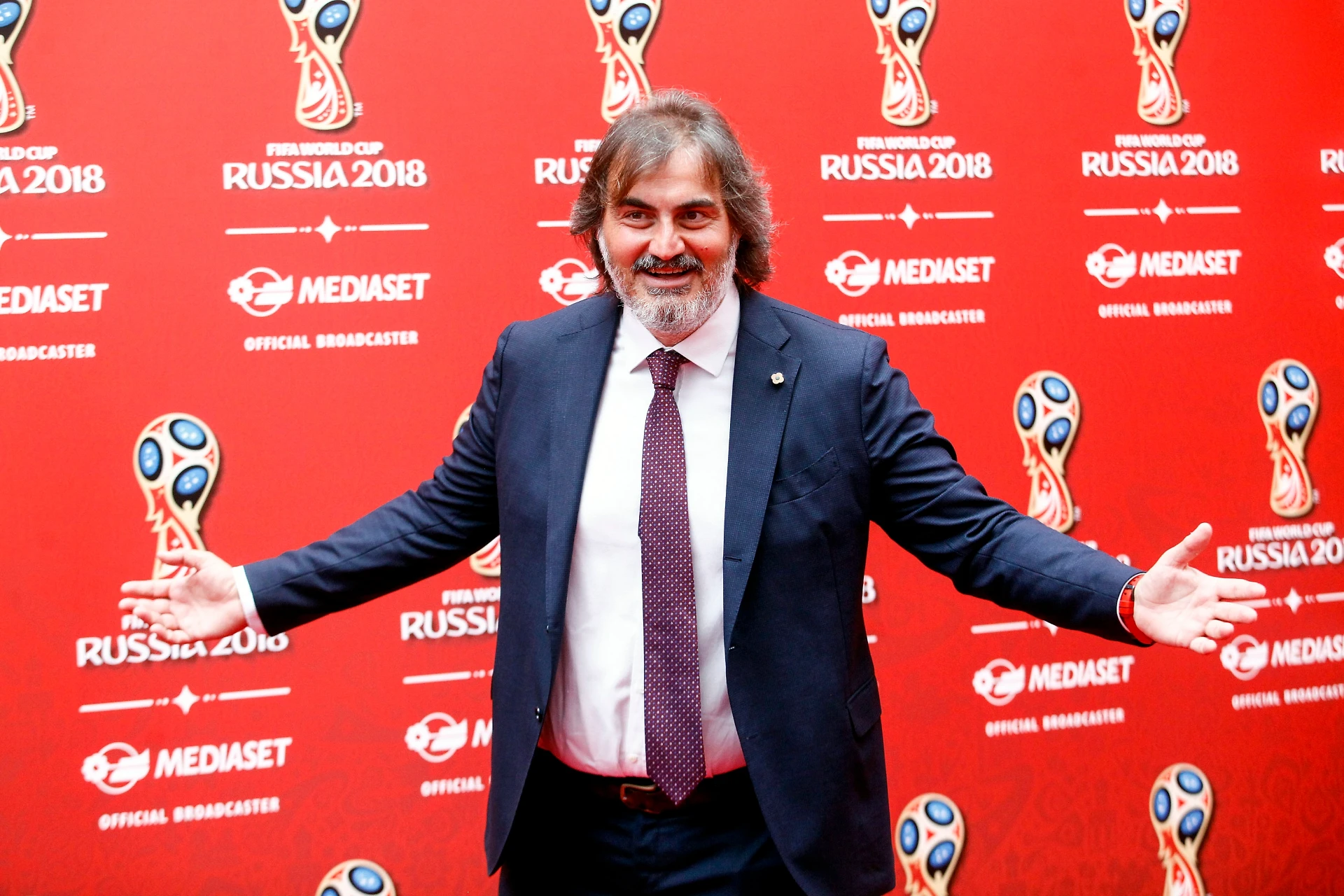 Mediaset, la pazza idea su Pierluigi Pardo: Tiki Taka raddoppia, quando lo mandano in onda