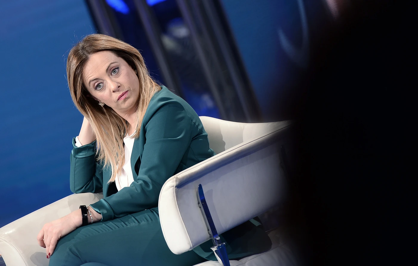 Sondaggio Swg per Mentana: Giorgia Meloni frega voti a Berlusconi e vede il M5s, chi sale e chi scende
