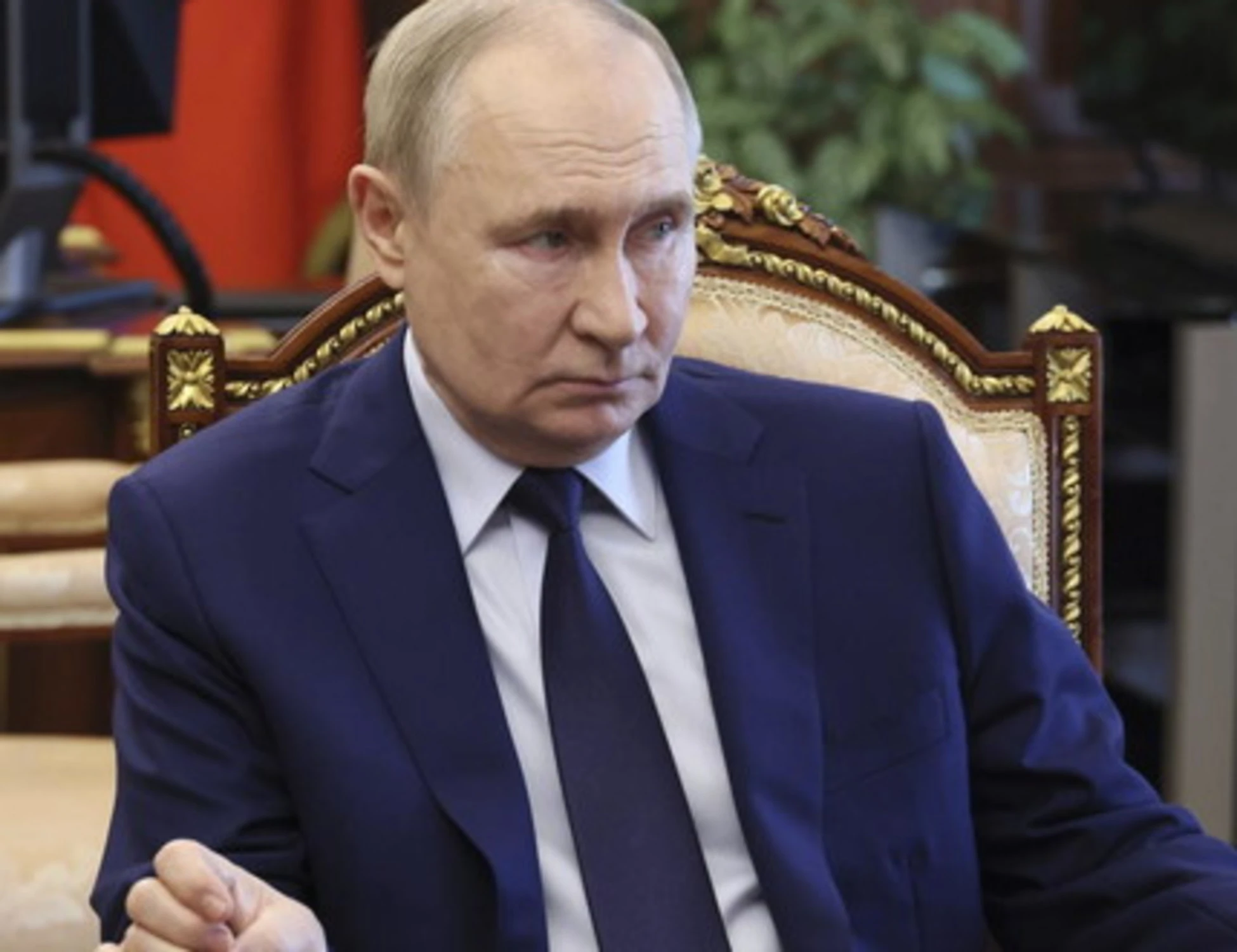 La Russia sfida Trump: "Bolle di sapone, parleranno le armi"