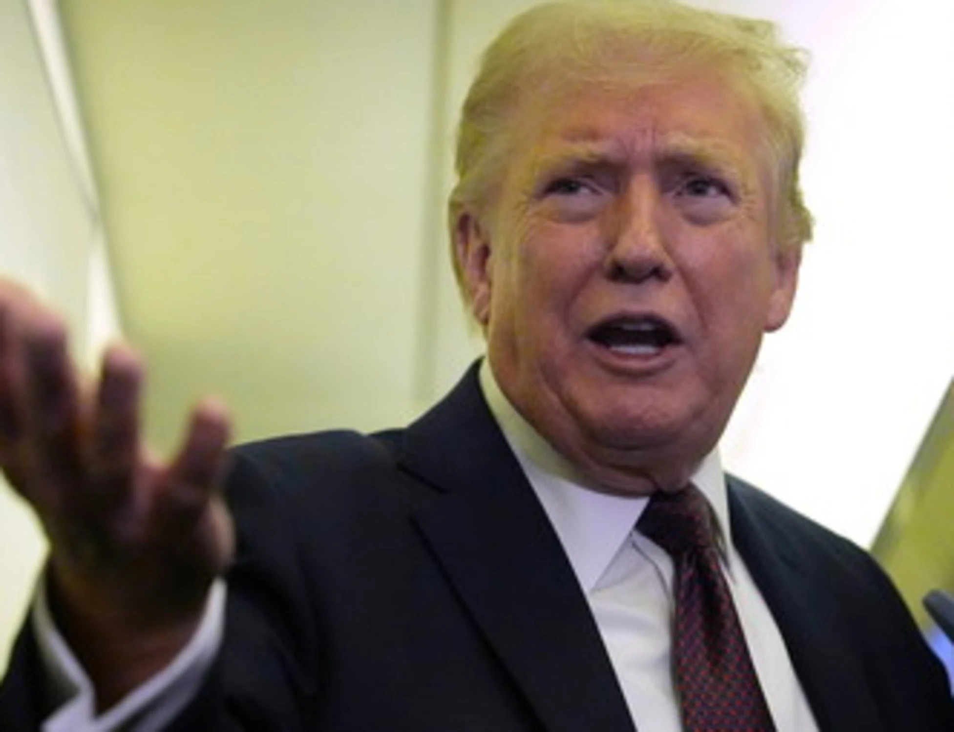 Trump cerca soci per riaprire Hormuz