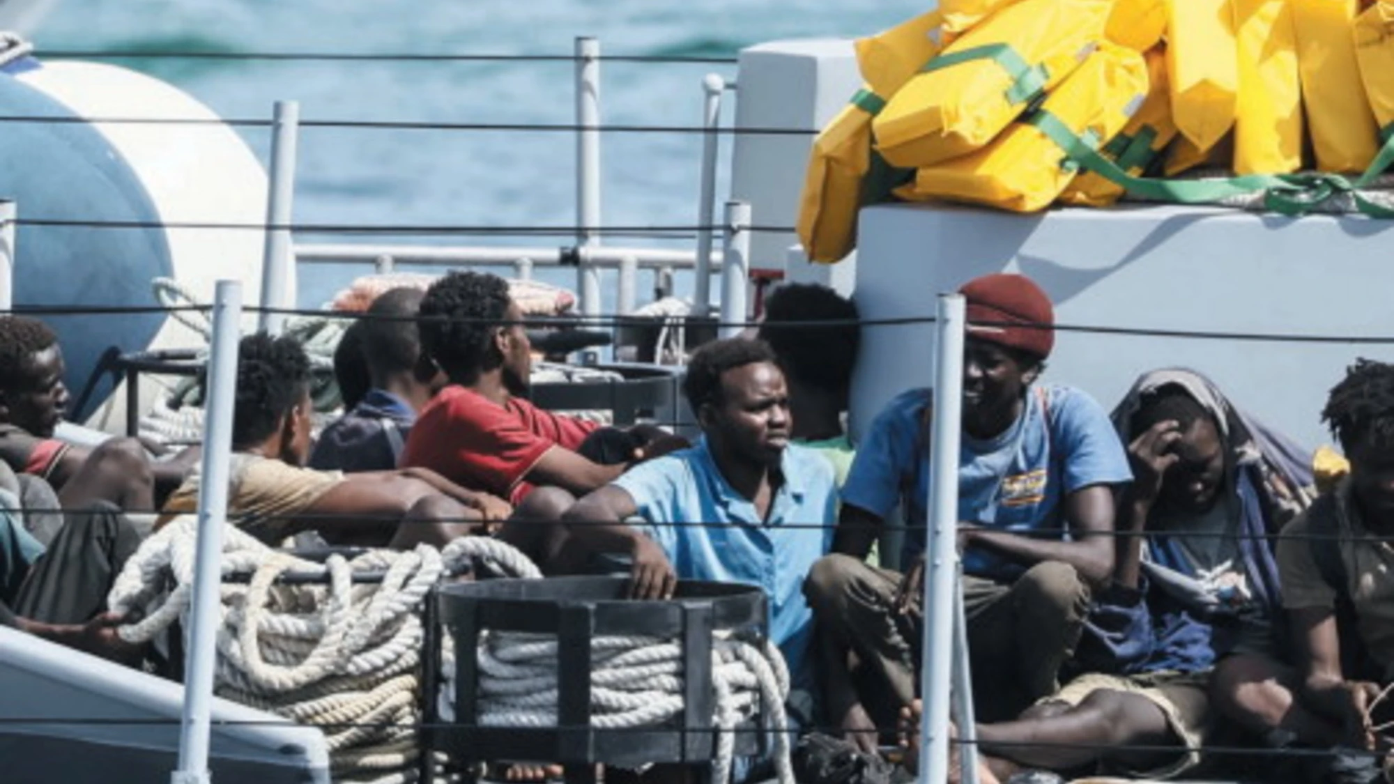 Pd e Avs si schierano coi medici anti-espulsioni