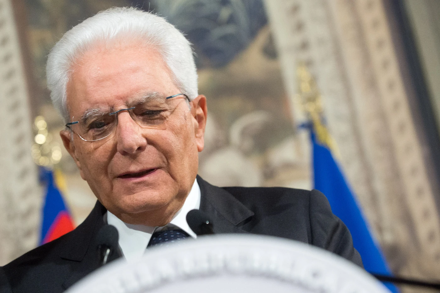 Sergio Mattarella, il "lodo Mortati" e lo sbaglio del Presidente: clamoroso sul Colle, ribaltone vicino?