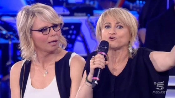 Luciana Littizzetto, quel segreto privatissimo con Maria De Filippi: "Perché le sarò sempre grata"