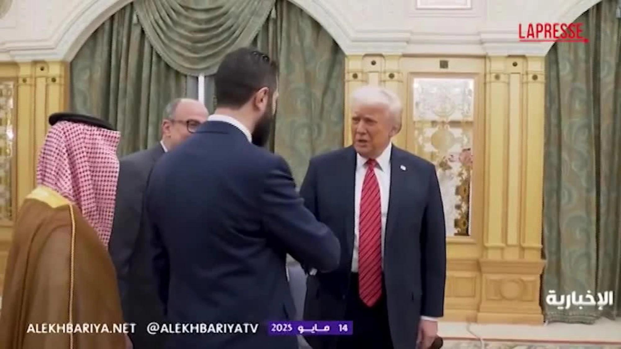 Siria, Trump a colloquio con il presidente al-Sharaa